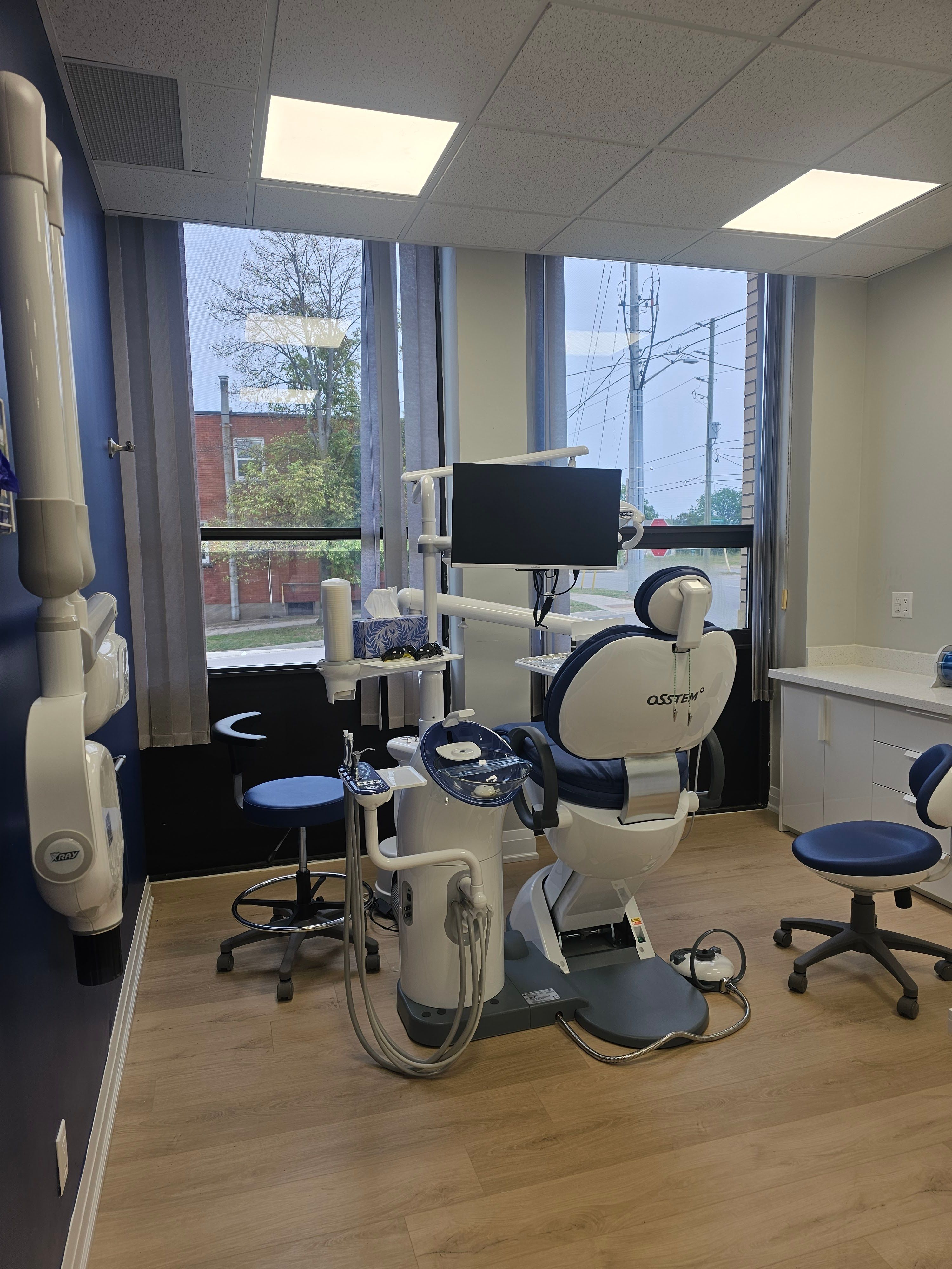 MapleLeaf Smile Dentistry - St.Catharines