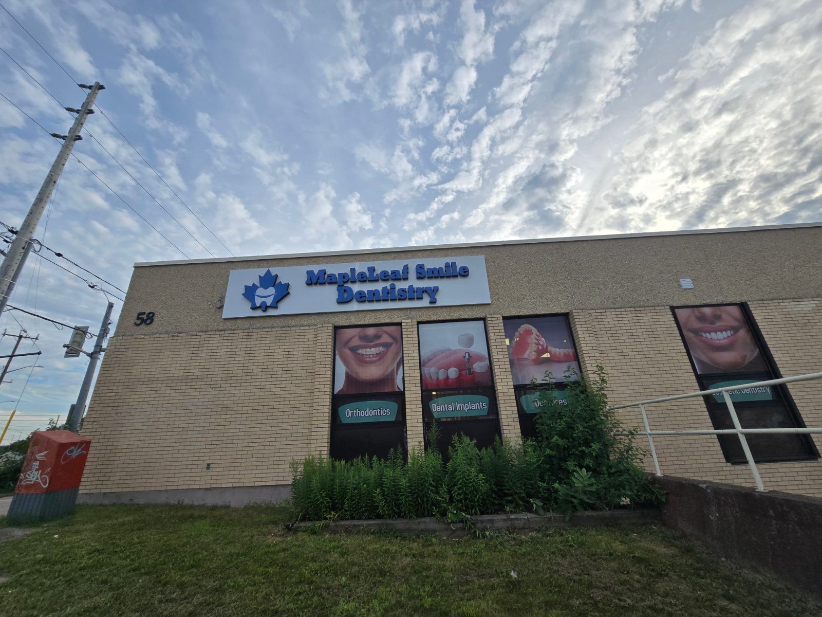 MapleLeaf Smile Dentistry - St.Catharines